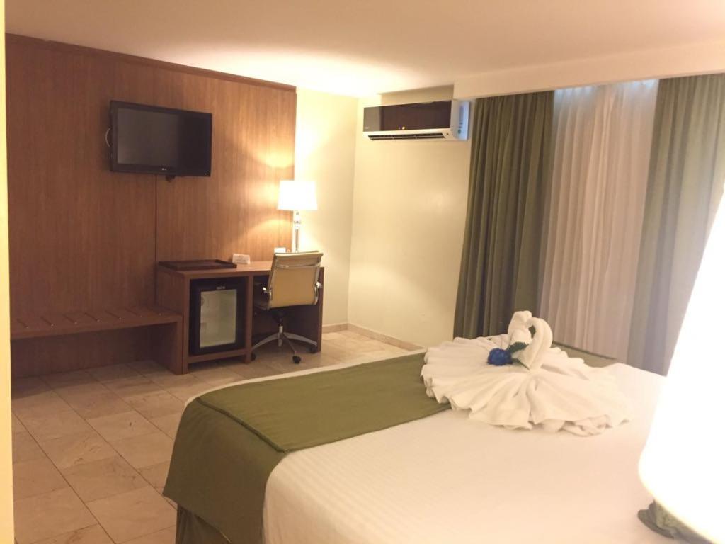 Hotel Suites Ambassador Ciudad de Panamá Exterior foto