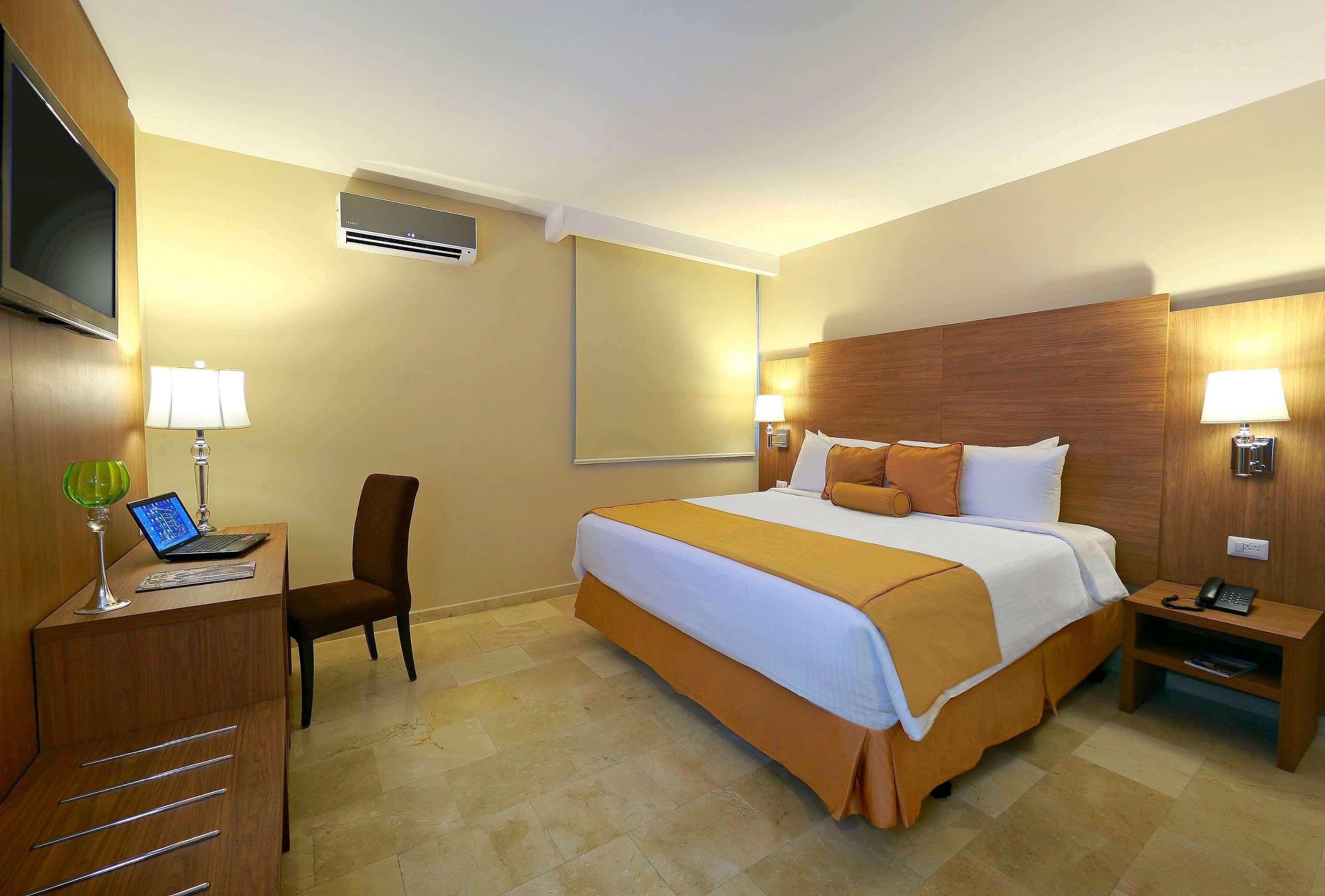 Hotel Suites Ambassador Ciudad de Panamá Exterior foto