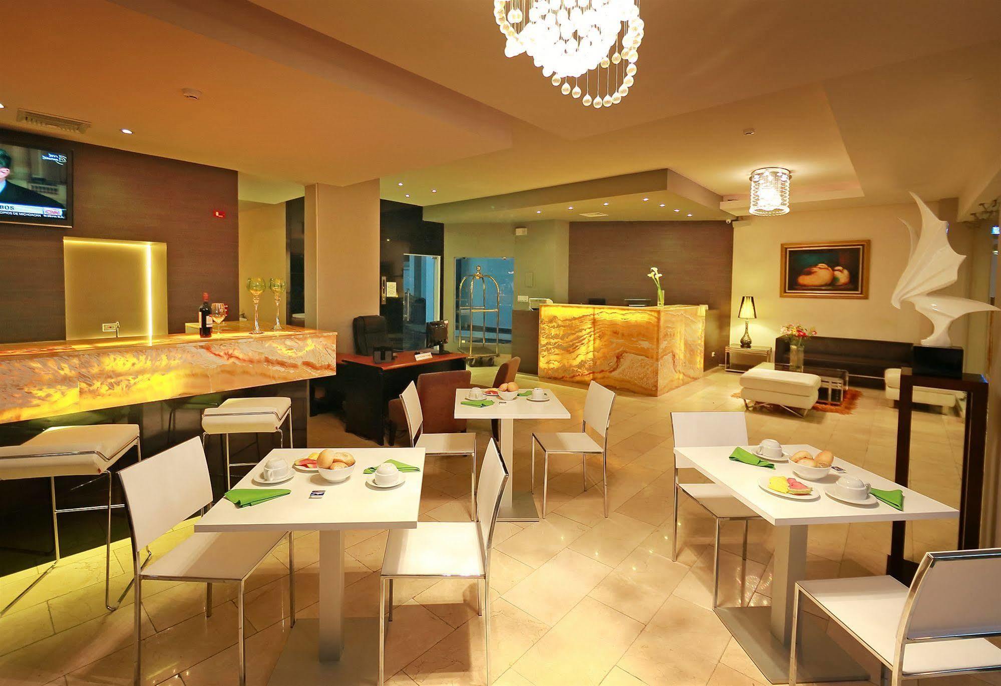 Hotel Suites Ambassador Ciudad de Panamá Exterior foto
