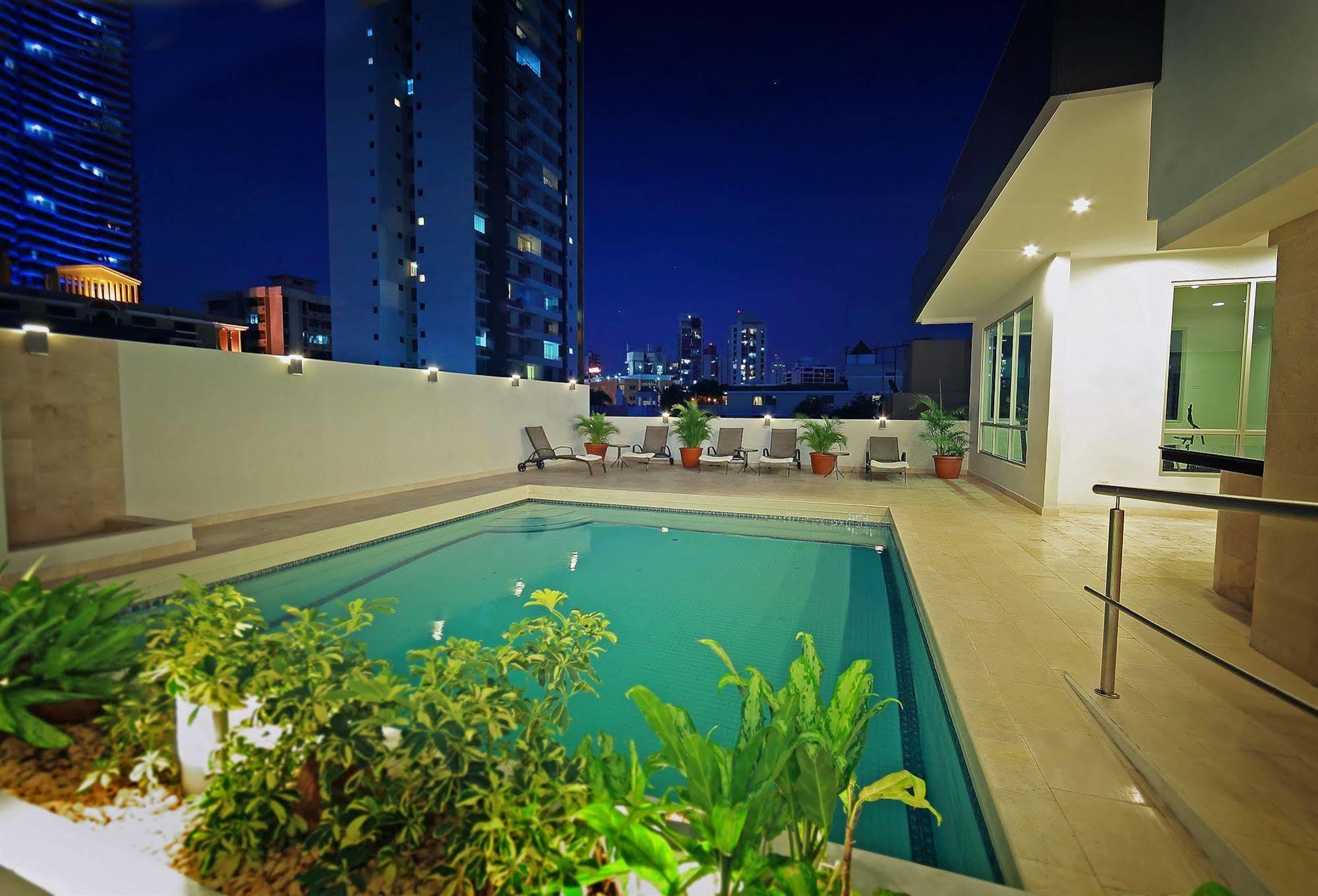 Hotel Suites Ambassador Ciudad de Panamá Exterior foto